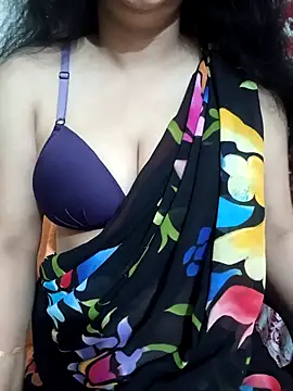 Snapshot of Priya_Boudi chatting on 04-22-26, 07:09 Priya Boudi online show from 04-22-26, 07:09