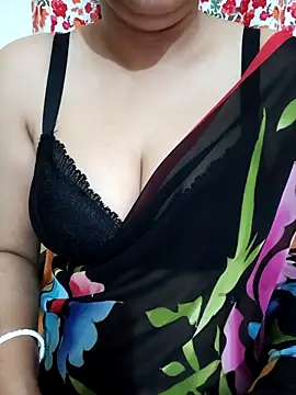 Priya Boudi online show from 03-19-26, 05:57