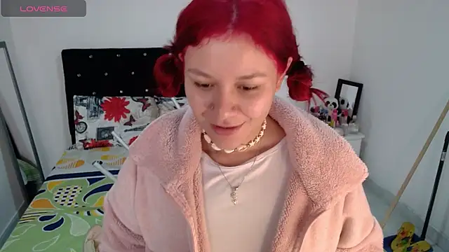 Snapshot of soniafuckboobs chatting on 04-22-26, 12:23 soniafuckboobs online show from 04-22-26, 12:23
