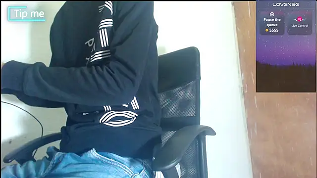 GrayHornyX online show from 04-30-26, 12:23