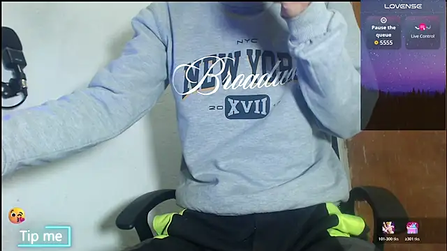 GrayHornyX online show from 04-14-26, 09:03