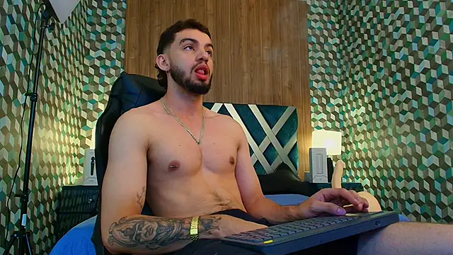 Michael magno online show from 09-26-25, 09:21