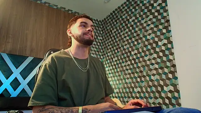 Michael magno online show from 10-14-25, 11:11