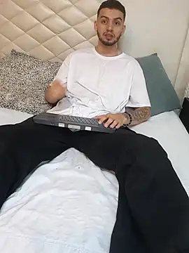 Michael magno online show from 02-20-26, 10:55