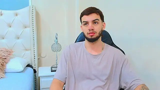 Michael magno online show from 11-17-25, 12:31