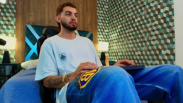 Michael magno online show from 10-02-25, 01:36