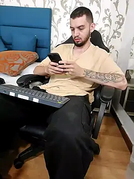 Michael magno online show from 01-17-26, 03:26