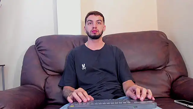 Michael magno online show from 10-11-25, 12:55