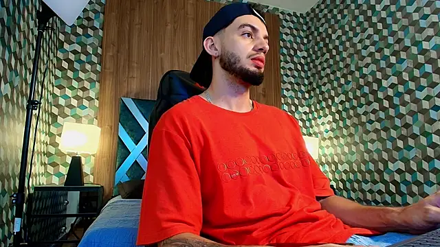 Michael magno online show from 11-12-25, 07:40