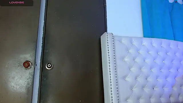 Alexa priincess online show from 11-15-25, 03:27