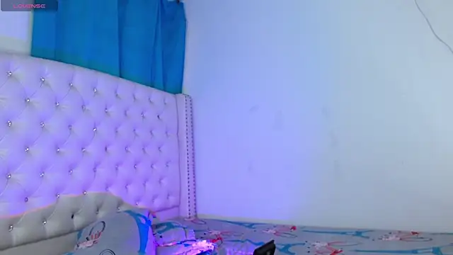 Alexa priincess online show from 11-22-25, 06:51