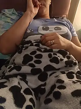 BitterMomXxx online show from 07-29-26, 02:44