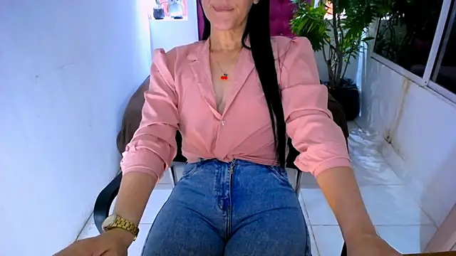 BitterMomXxx online show from 09-09-25, 12:47