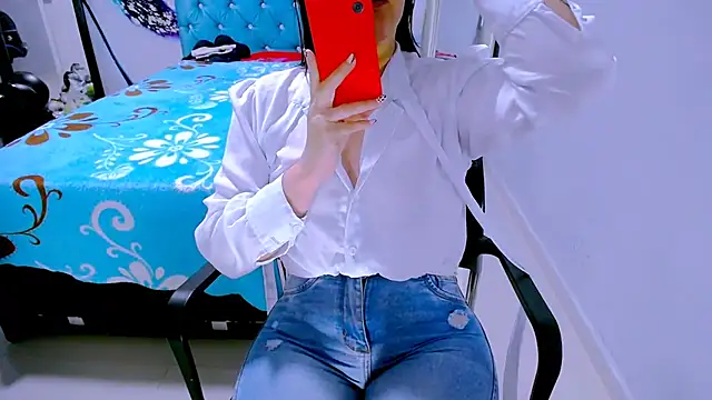 BitterMomXxx online show from 03-10-26, 01:59