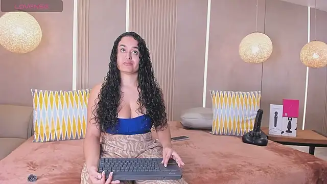 sabrina shark  online show from 05-28-26, 02:41