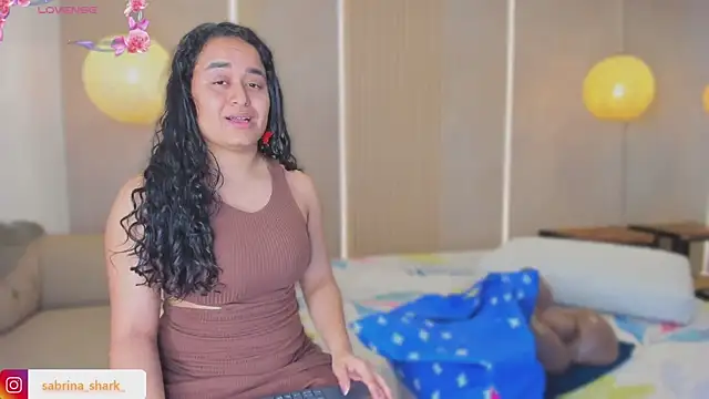 sabrina shark  online show from 09-19-25, 02:04