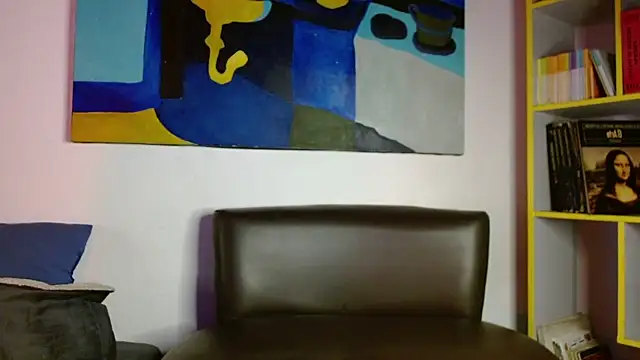 Snapshot of alana_valdiri chatting on 09-19-25, 09:30 alana valdiri online show from 09-19-25, 09:30