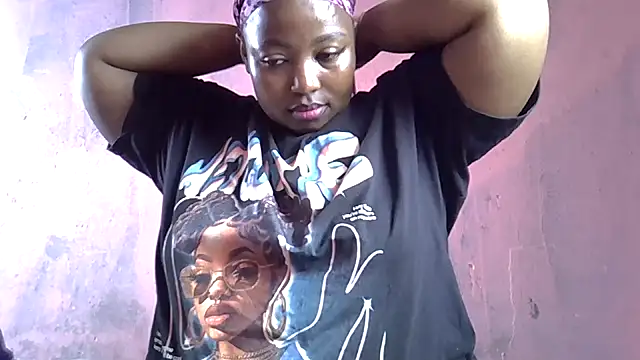 JUICYASSxxx online show from 12-17-25, 10:09