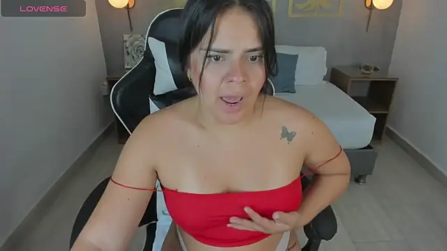 ayla13  online show from 03-04-25, 07:01