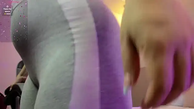 ayla13  online show from 03-12-26, 07:18