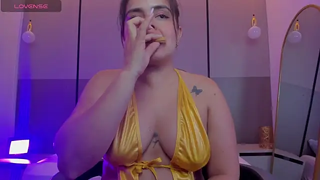 ayla13  online show from 05-28-26, 07:42