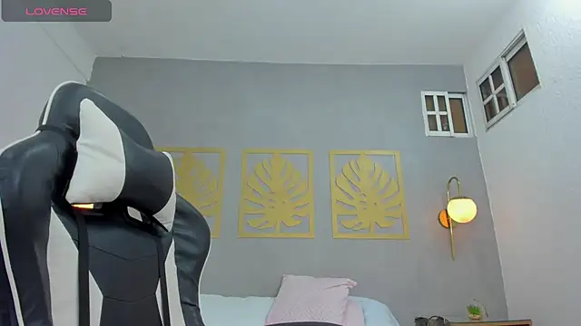 ayla13  online show from 02-26-25, 01:03