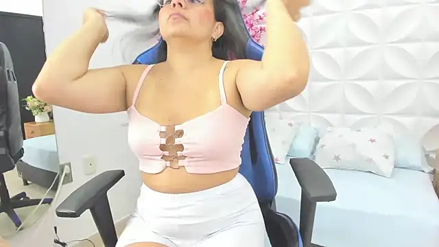 ayla13  online show from 09-10-25, 07:13