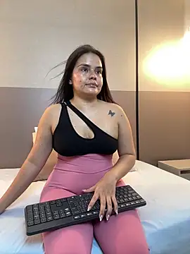 ayla13  online show from 02-28-26, 07:13