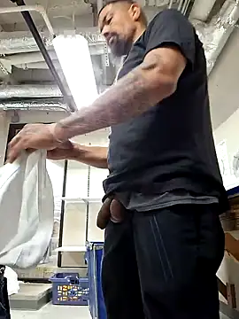 Snapshot of playtyme420691 chatting on 12-06-24, 04:33 playtyme420691 online show from 12-06-24, 04:33