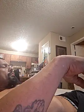 Snapshot of playtyme420691 chatting on 12-13-24, 03:21 playtyme420691 online show from 12-13-24, 03:21