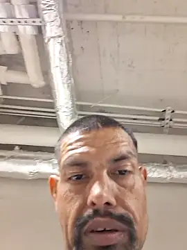 Snapshot of playtyme420691 chatting on 09-15-25, 04:29 playtyme420691 online show from 09-15-25, 04:29