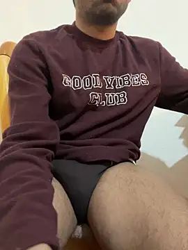 Snapshot of rhuh3991 chatting on 02-03-25, 01:40 rhuh3991 online show from 02-03-25, 01:40