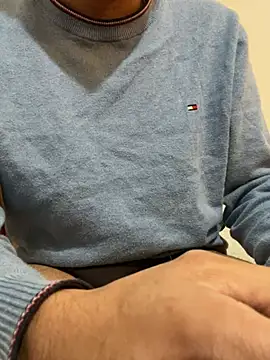 Snapshot of rhuh3991 chatting on 01-23-25, 04:37 rhuh3991 online show from 01-23-25, 04:37