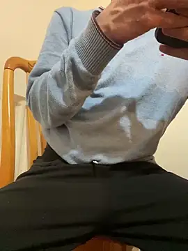 Snapshot of rhuh3991 chatting on 03-02-25, 11:06 rhuh3991 online show from 03-02-25, 11:06