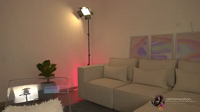 Snapshot of Daihanwatson_ chatting on 03-01-25, 02:59 Daihanwatson online show from 03-01-25, 02:59