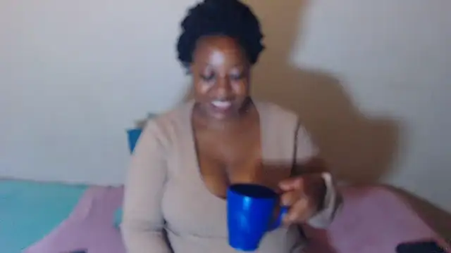 Snapshot of Anitalolly chatting on 02-15-26, 09:14 Anitalolly online show from 02-15-26, 09:14