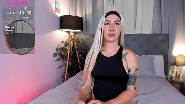 Lauren-Rosse online show from 11-16-25, 09:19