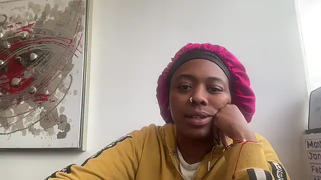 ChocolateCakeQueen online show from 11-26-25, 01:11