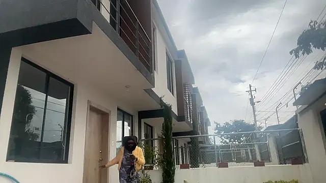 ChocolateCakeQueen online show from 10-30-25, 07:22