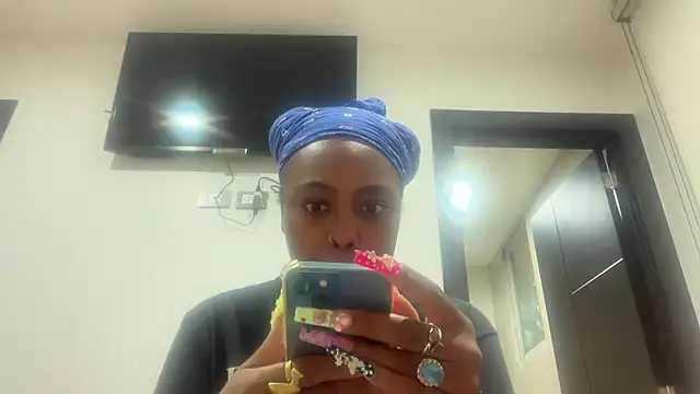 ChocolateCakeQueen online show from 01-15-26, 02:48