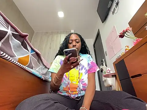 ChocolateCakeQueen online show from 03-18-26, 09:37