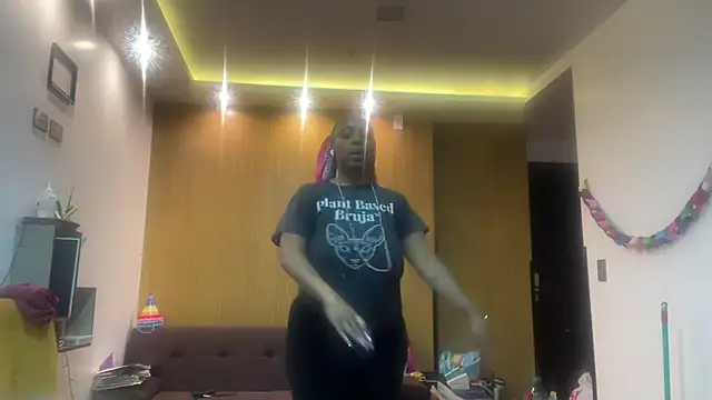 ChocolateCakeQueen online show from 02-05-26, 01:12