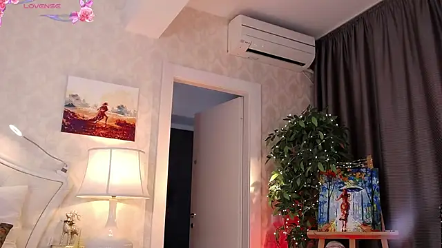 IreneHope online show from 12-15-25, 09:26