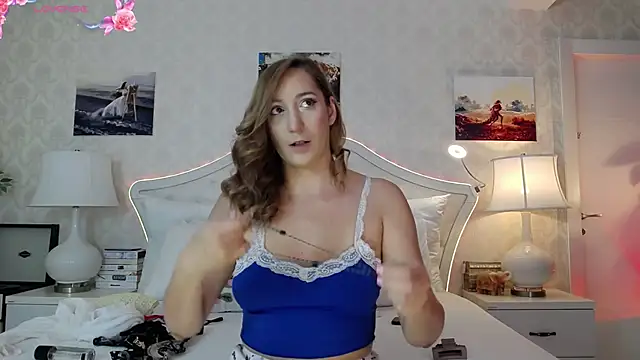IreneHope online show from 06-12-26, 09:18