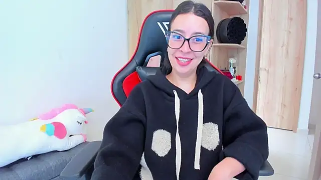  amanda seyfried19 online show from 02-05-26, 04:03