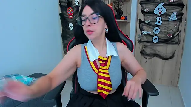  amanda seyfried19 online show from 10-29-25, 05:12