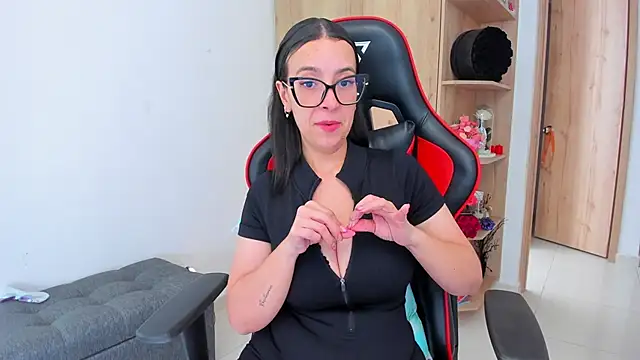  amanda seyfried19 online show from 03-23-26, 06:19