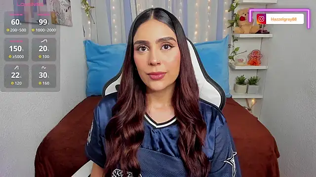 HazzelGray online show from 10-26-25, 03:56