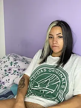 hannahb-e online show from 03-18-25, 08:26