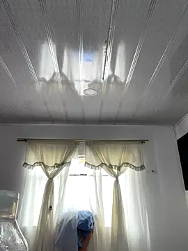 hannahb-e online show from 09-09-25, 01:31